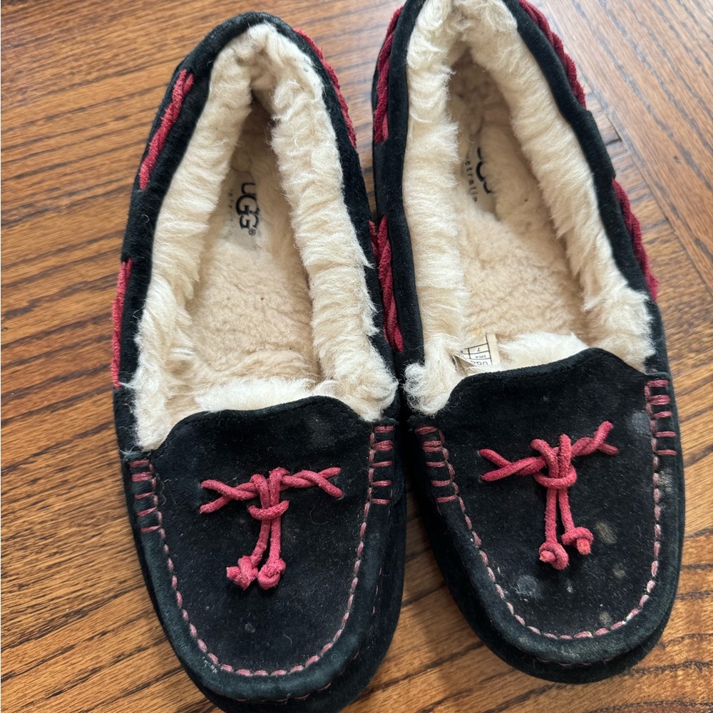 UGG Black and Red Moccasin Shoes with Plush Lining